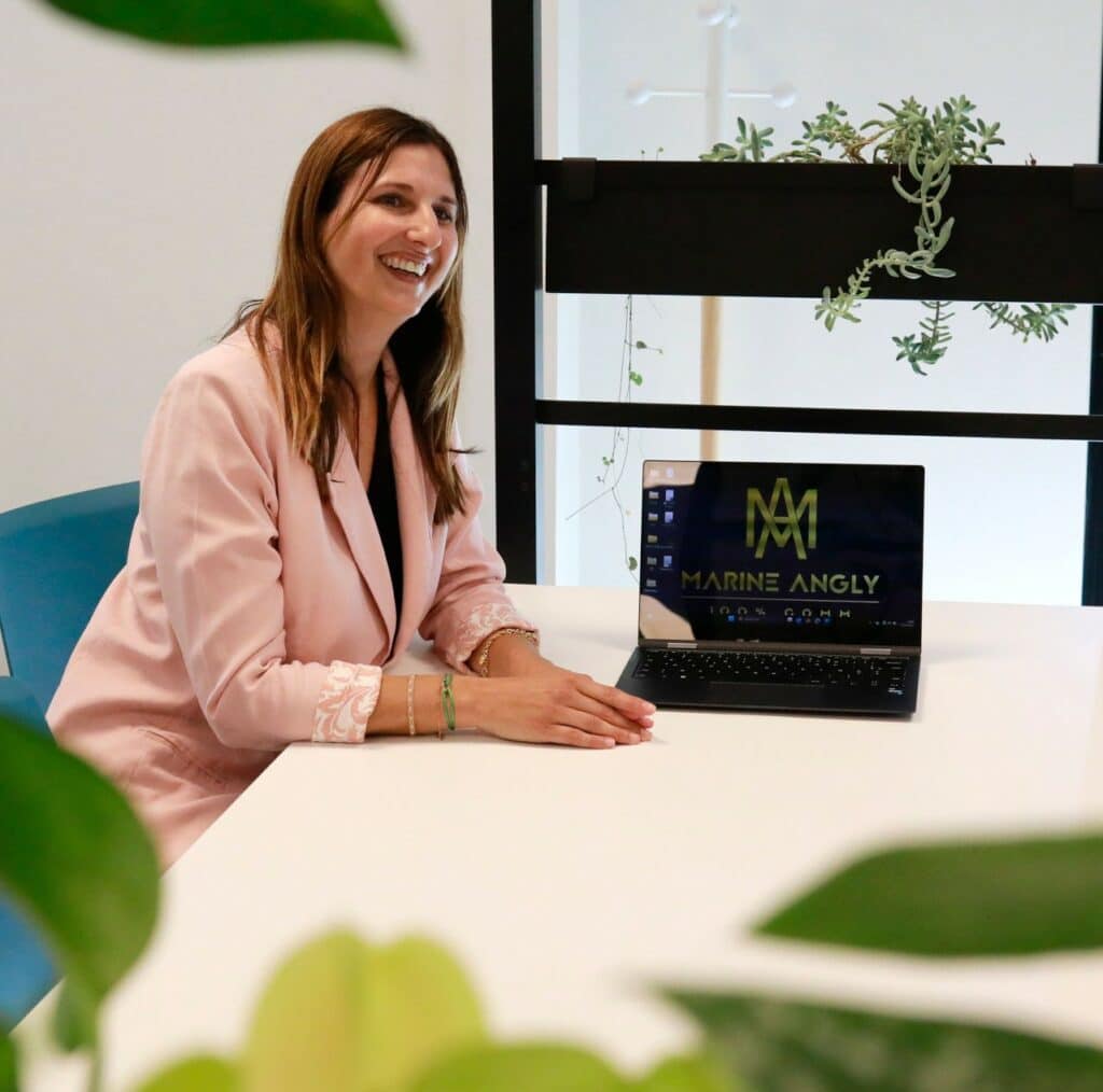 Marine Angly, fondatrice et consultante pour son agence de communication en coaching à l'espace Aliénor à Périgueux Agence de communication à Périgueux, en Dordogne et en Nouvelle-Aquitaine
